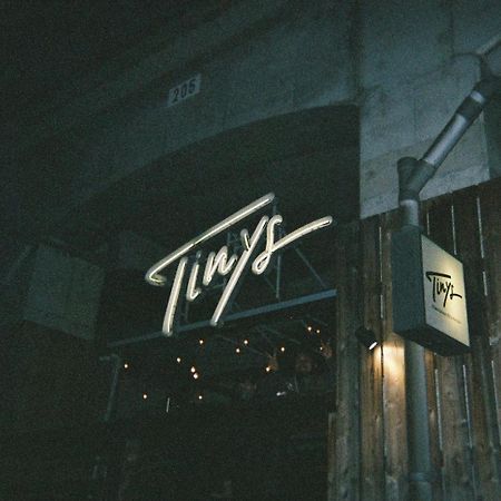 Ostello Tinys Yokohama Hinodecho Esterno foto